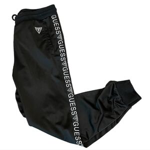 Guess Men's Black Joggers - MEDIUM